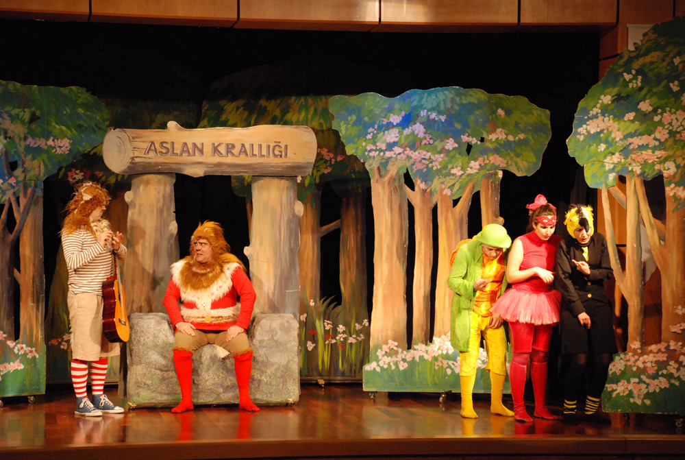 Çocuk Tiyatroları
