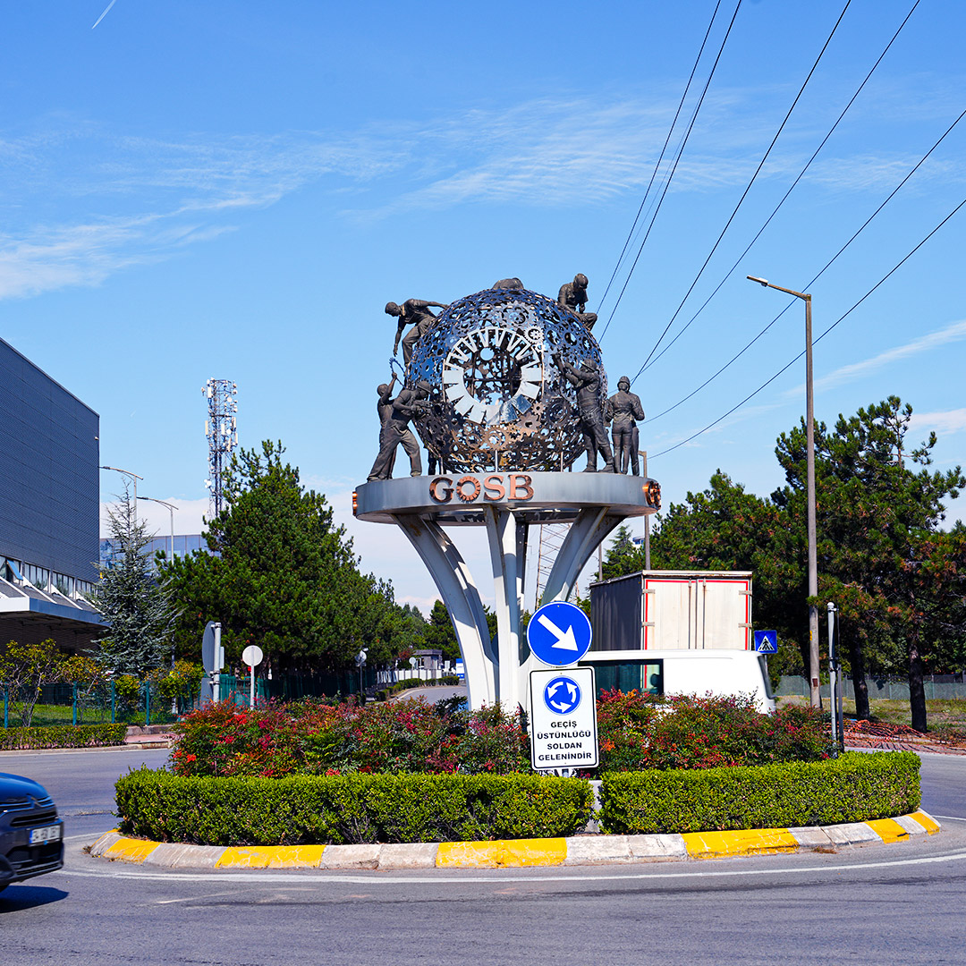sosyal-alanlar-meydan-2.jpg